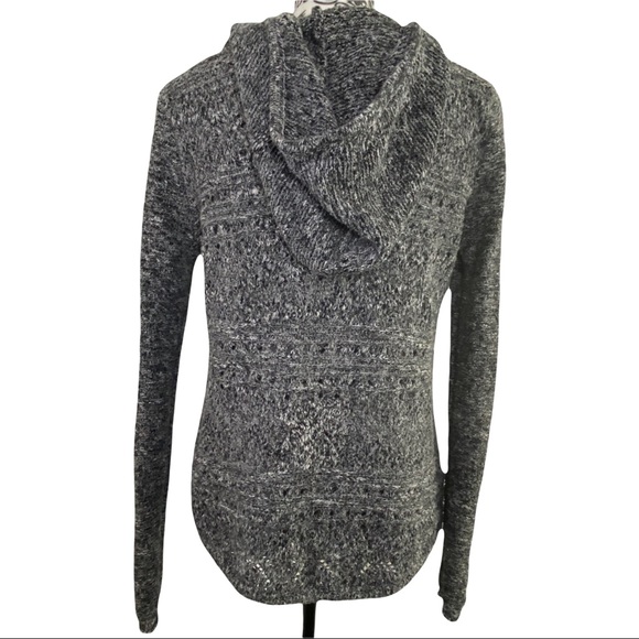 CLOUD CHASER SWEATER BLACK & GRAY HOODIE WOMENS SIZE LARGE - Picture 2 of 11